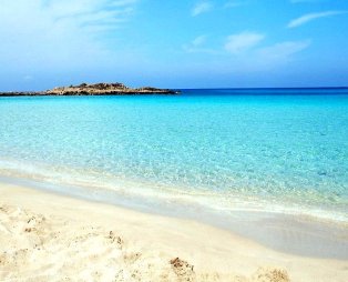 Μία ελληνική παραλία στις 25 καλύτερες του κόσμου σύμφωνα με το TripAdvisor (pics)
