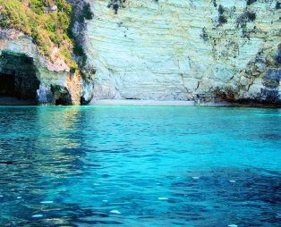 Παξοί: Το φυσικό αριστούργημα του Ιονίου (pics)