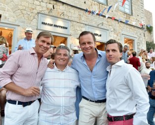 MyΎδρα Concept Store - Εγκαίνια με ένα λαμπερό opening event, στην Ύδρα