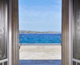 «Poseidonion Grand Hotel»: Εμπειρία πολλών αστέρων στο πιο ιστορικό ξενοδοχείο των Σπετσών (pics)
