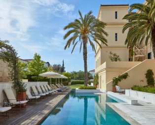 «Poseidonion Grand Hotel»: Εμπειρία πολλών αστέρων στο πιο ιστορικό ξενοδοχείο των Σπετσών (pics)