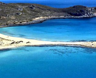 Ελαφόνησος: Βουτιές σε σμαραγδένια νερά (pics)