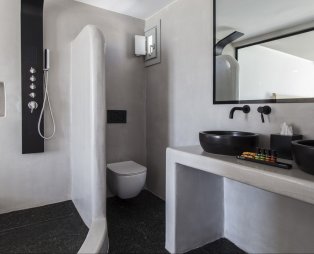 Το «Adorno Beach Hotel» στη Μύκονο έχει όλα όσα ψάχνεις