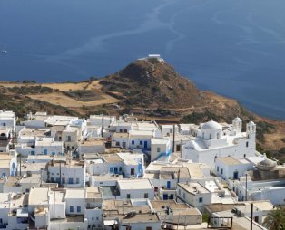 Forbes: Η Μήλος στα 6 καλύτερα μέρη για το καλοκαίρι 2017 (pics)