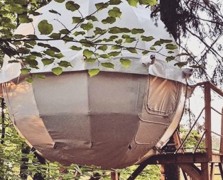 Η νέα τάση στο camping - Σκηνή που αιωρείται (pics)