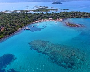Ποιος τρέχει μέχρι τις Σεϋχέλλες, όταν υπάρχουν τα Λιχαδονήσια; (pics & vids)