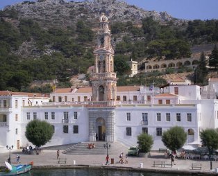 Γνωρίστε την πανέμορφη Σύμη με τους κρυμμένους θησαυρούς (pics)