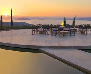 Ξενοχοδείο στο Πόρτο Χέλι ανάμεσα στα καλύτερα του κόσμου (pics)