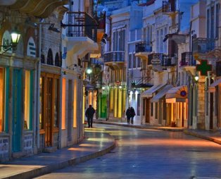 Πέντε μέρη για να αποχαιρετίσετε το καλοκαιράκι (pics)