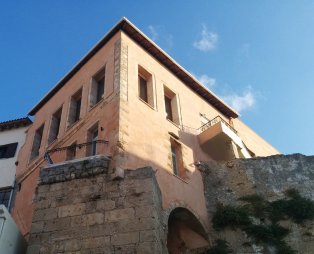 «Astraia Residence»: Με θέα στο Παλιό Λιμάνι Χανιών (pics)