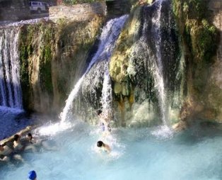 Ιαματικά λουτρά στην Ελλάδα που αξίζει να γνωρίσετε (pics)