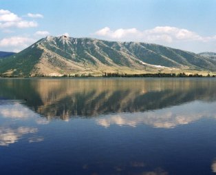 Καστοριά: Βόλτες στη λίμνη, σε γειτονιές με αρχοντικά και γουναράδικα (pics)