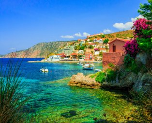 «Kαλύτερα στον κόσμο» τα ελληνικά νησιά σύμφωνα με το Conde Nast Traveller (pics)