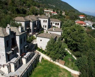 Το «Aristi Mountain Resort & Villas» κερδίζει το παγκόσμιο ενδιαφέρον (pics)