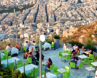 Ύμνοι Telegraph: Ιδανική για φθινοπωρινές διακοπές η Αθήνα