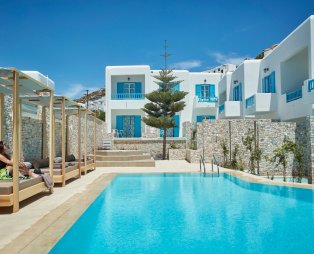 «Travel Weekly»: Στη Μύκονο και την Πάρο ο επισκέπτης «χάνει τις αισθήσεις του» (pics)