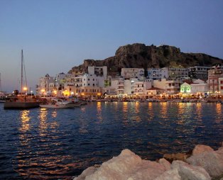 Ελληνικό νησί - έκπληξη προτείνει το Forbes για το καλοκαίρι! (pics)