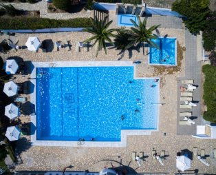Hotel Glicorisa Beach