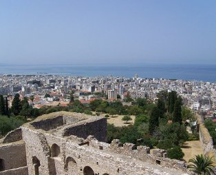 Όλα όσα πρέπει να δείτε και να κάνετε στην Πάτρα