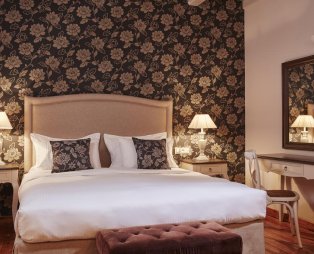 Nefeles Luxury Residences & Lounge