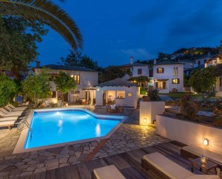 Aeolos Hotel