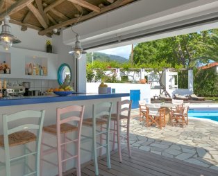 Aeolos Hotel