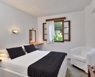 Aeolos Hotel