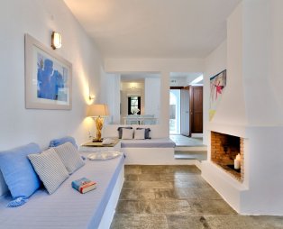 Aeolos Hotel