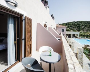 Hotel Perivoli