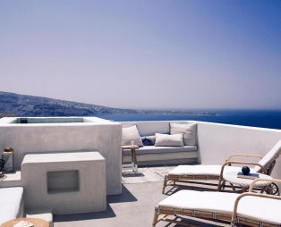 Santo Maris Oia Luxury Suites & Spa