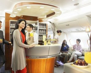 Στις σουίτες του διώροφου A380 της Emirates θα ταξιδεύουν οι επιβάτες της πτήσης Αθήνα - Ντουμπάι (pics)