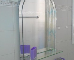 Iro Apartments