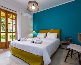 Villas Lefkothea