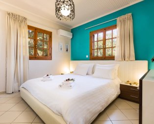 Villas Lefkothea