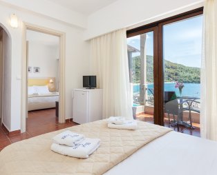 Τα «Spyrou Hotels» γιόρτασαν τα 40 τους χρόνια (pics)