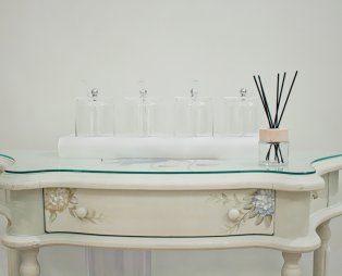 Ilia Art Suites