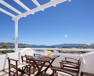 Mirabeli Suites