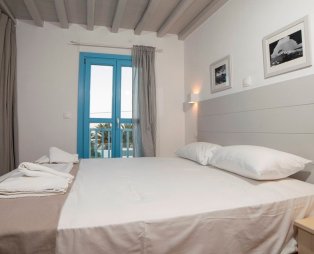 Almyra Guesthouses: Για αξέχαστες οικογενειακές διακοπές στη Σκύρο