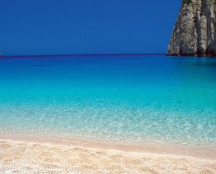 Παράδεισος των θαλάσσιων σπορ η Λευκάδα!