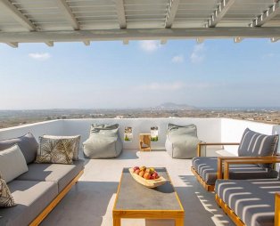 Seven Suites Naxos: Ένα καταφύγιο γαλήνης και διακριτικής πολυτέλειας