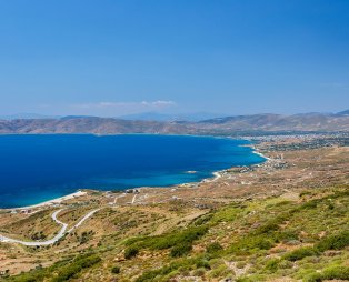 Κάρυστος: Αιγαιοπελαγίτικη ατμόσφαιρα μία ώρα από την Αθήνα!