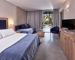 Kontokali Bay Resort & Spa