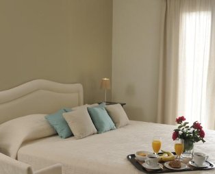 Athena Hotel