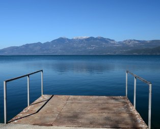 Αυτές είναι οι 6 πιο όμορφες λίμνες της Ελλάδας