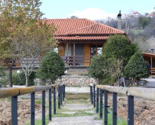 Ορεινός Ξενώνας-Αγρόκτημα Ωριάς: Στην αγκαλιά της φύσης