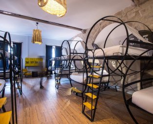 Δύο ελληνικά hostels ανάμεσα στα καλύτερα του κόσμου (pics)