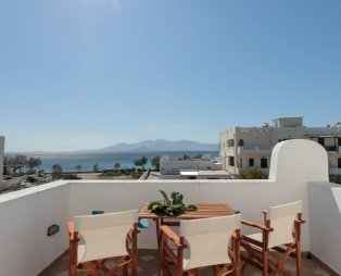 Erato Inn