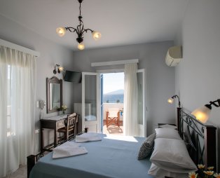Erato Inn