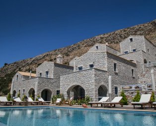 Εn Plo Luxury Suites