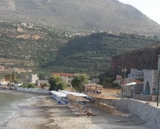 Elezar Apartments